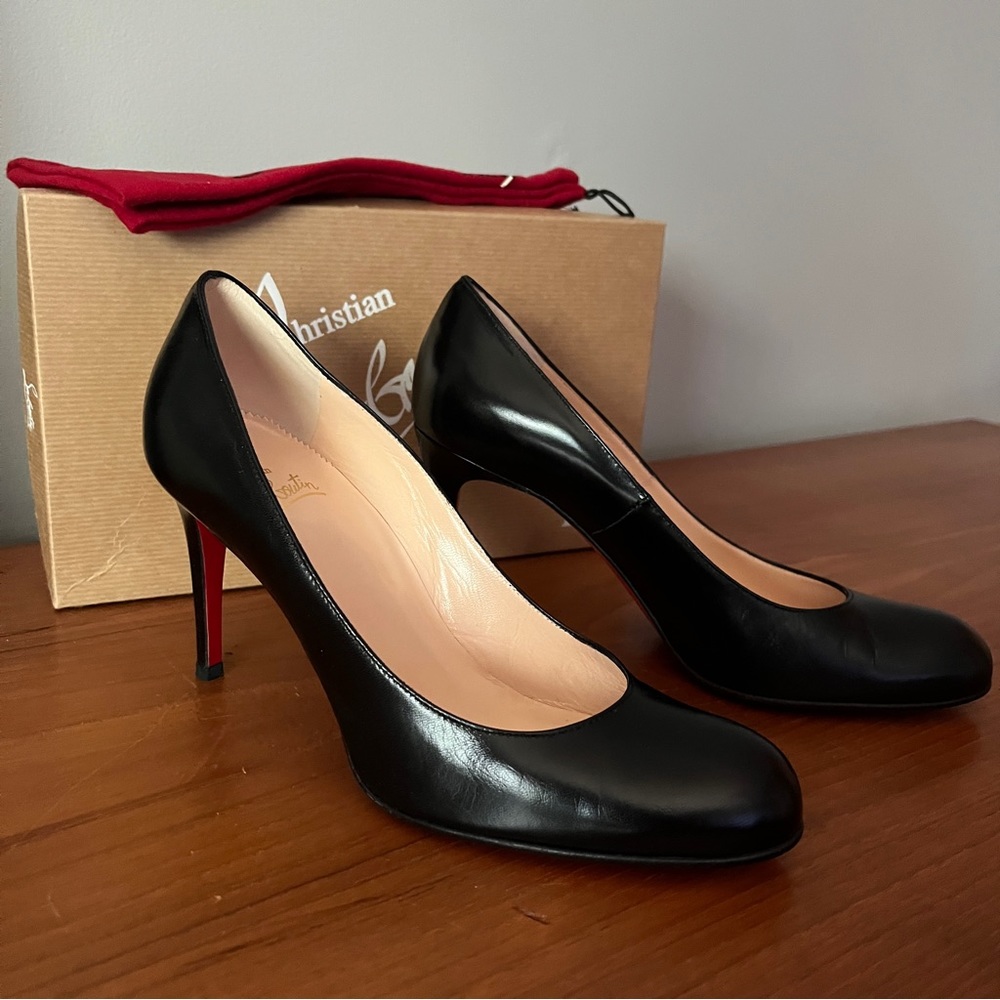 Christian Louboutin Mia Corta 85 Round Toe Black Kid Pumps
